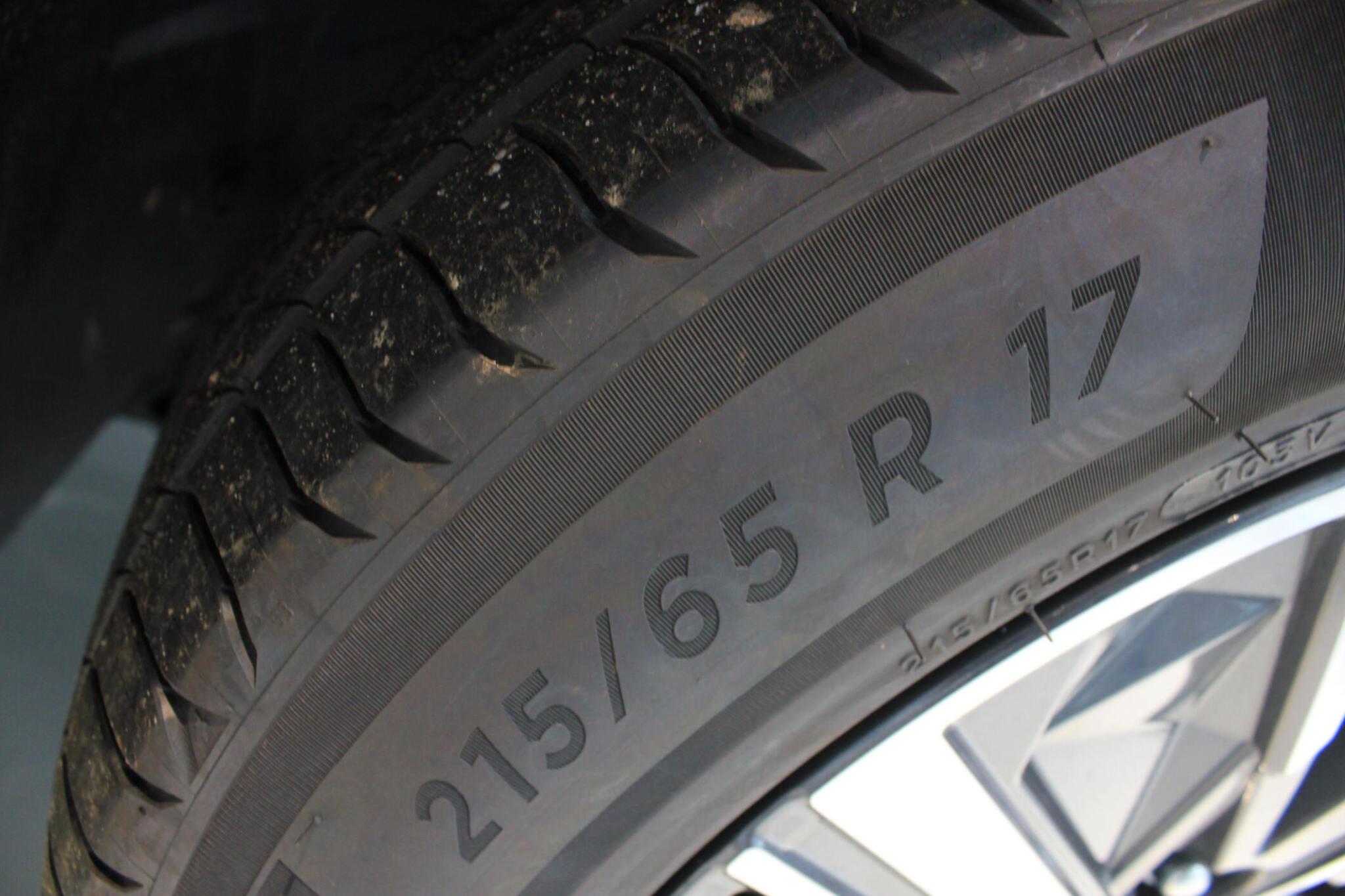 UTQG Rating Demystified: Revealing Its Significance in Tire Performance/UTQG Rating
