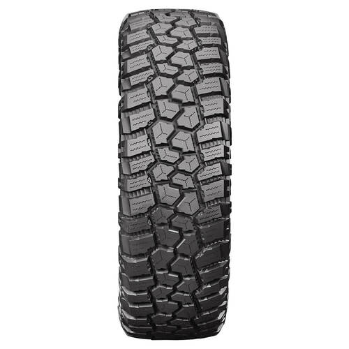 Cooper-Discoverer-Rugged-Trek-tread