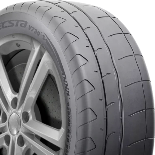 Kumho Ecsta V730